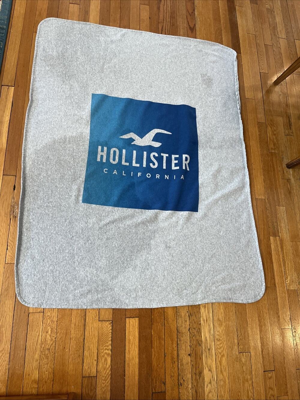 Hollister California Logo Throw Blanket Grey Beach Blanket 59x44” READ